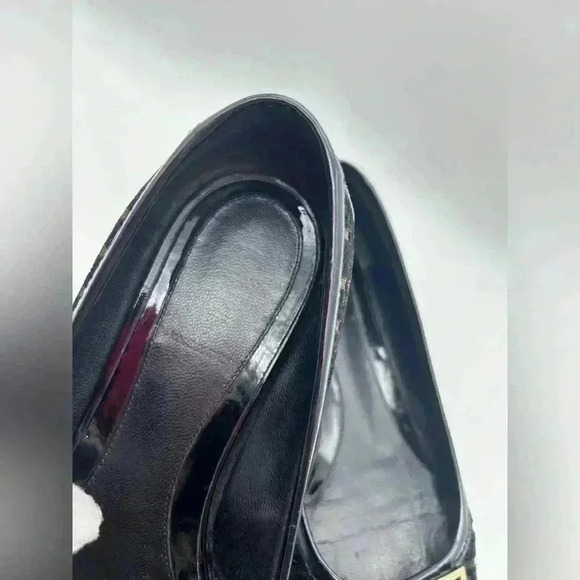 Fendi Italy Black Velour  Slip-On Ballet Womens Flats 38 Look At Photos - Picture 3 of 15